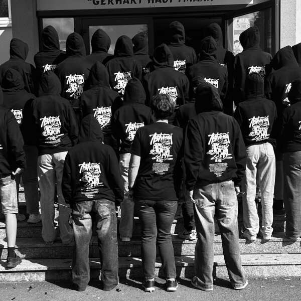 t-shirt,-leute,-person,-schuh,-hosen